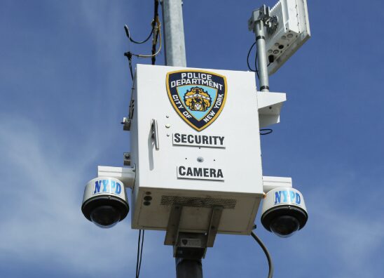 Nueva York refuerza la seguridad vial: cámaras de velocidad escolares seguirán operando hasta 2030